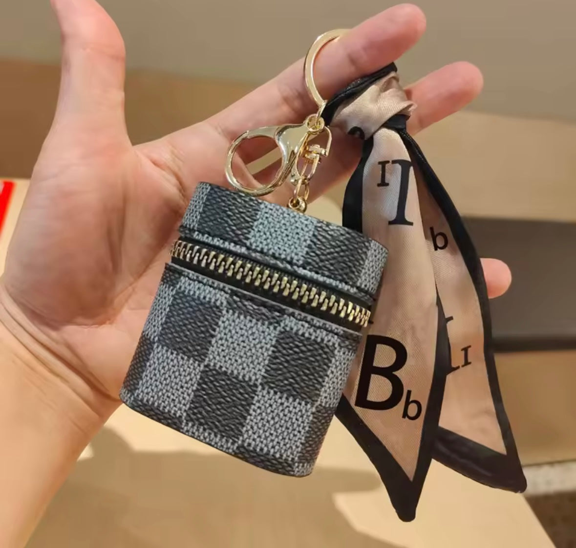 AirPod bucket bag